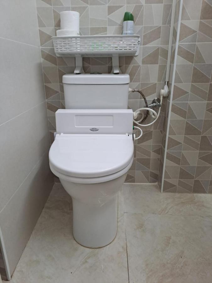 Private Room In The Сomfortable Apartment In Ashdod, 7 Min Walk To The Beach Esterno foto